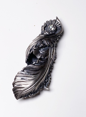 天然水晶羽毛吊坠铁头的店情侣