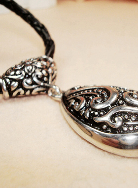 原单外贸批发重质感复古银雕花