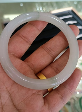 阳光实拍一物一拍手镯58-60圈口青海昆仑山白玉青海圆条坤圣珠宝