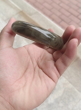 天然新疆和田玉纯糖料和田玉60圈61圈轮胎手镯坤圣珠宝自然光实拍