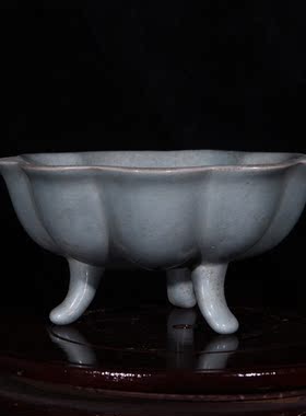 大宋清凉寺天青色汝窑罗斯柴尔德火漆印瓜棱笔洗