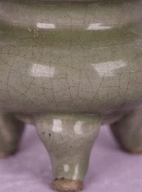 大宋龙泉窑梅子青釉外销回流火漆印香炉