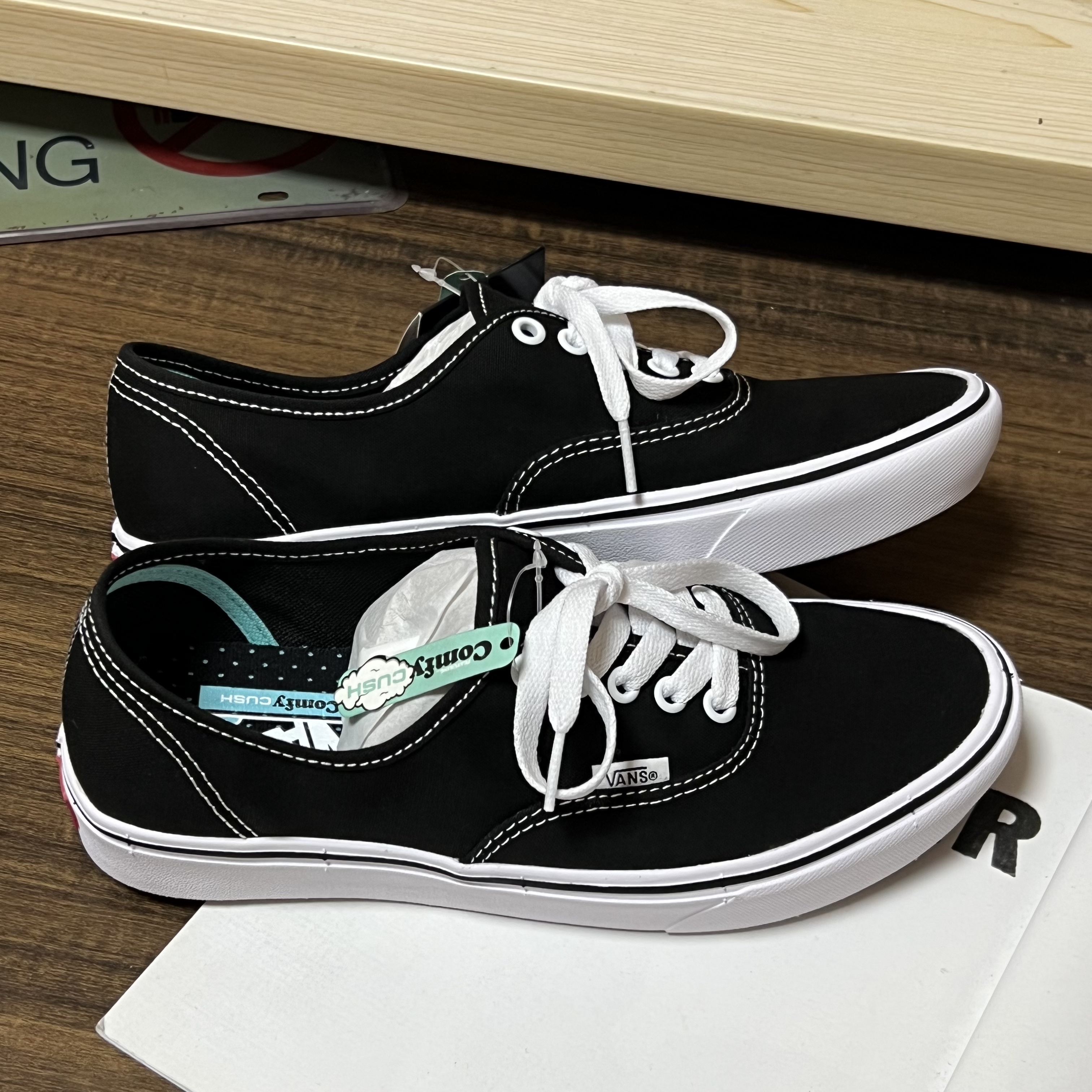 VC体育 Vans Authentic Comfycush超弹轻便黑色帆布鞋VN0A3WM7VNE - 图0