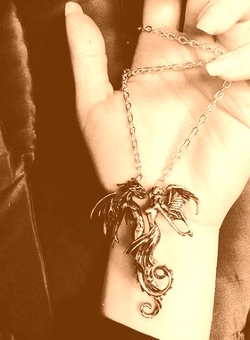 英国A牌正品哥特死神美女项坠