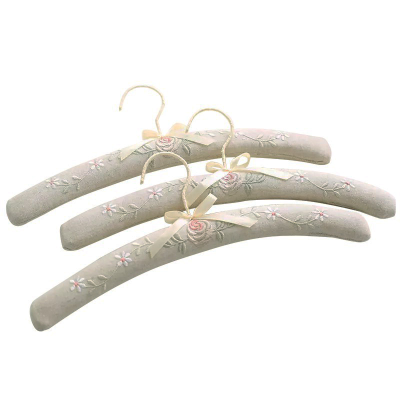 EARTHTONE“唐顿庄园”手工刺绣!法国天然亚麻百代丽蕾丝布艺衣架,淘宝优惠券,粉丝福利购,淘宝优惠卷