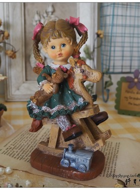 外贸做旧骑木马辫子蓬蓬裙摆件