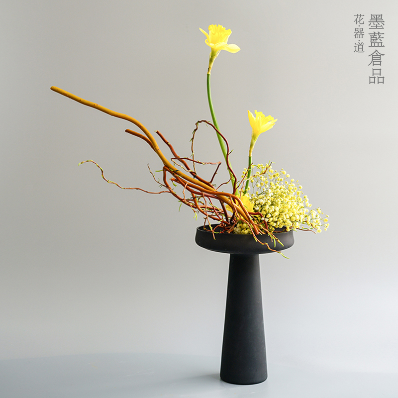 磨砂玻璃高脚花器禅意中式日式插花器皿 半透明花瓶客厅桌面摆件 - 图1