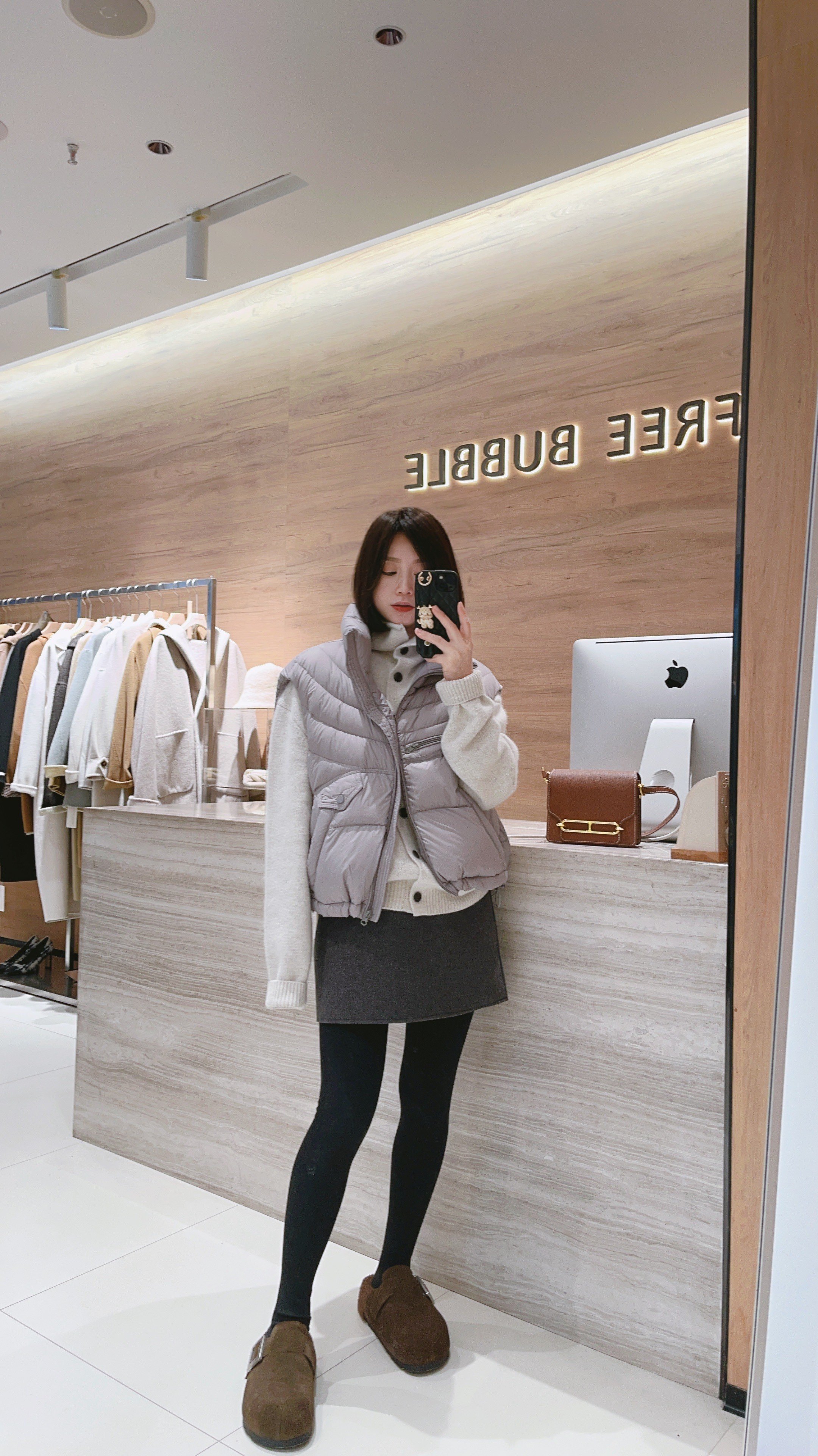 之月26冬季新款轻薄立领排骨羽绒马甲女保暖泡芙外穿背心外套,淘宝优惠券,粉丝福利购,淘宝优惠卷