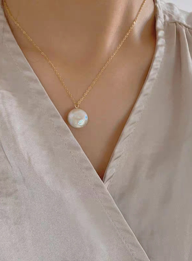 不褪色时尚简约天然珍珠扁圆纽扣项链小众轻奢高级感气质锁骨链潮