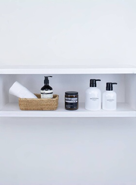 样板间卫生间饰品简约浴室柜桌面摆放卫浴毛巾沐浴露软装组合套装