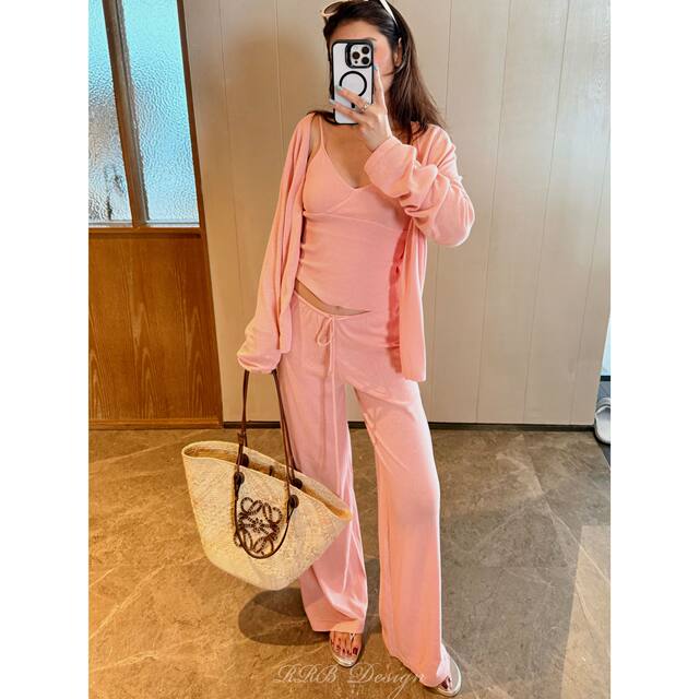 ໂສ້ງຂາຍາວແບບ Knitted Cardigan Camisole ຊຸດສາມສ່ວນ