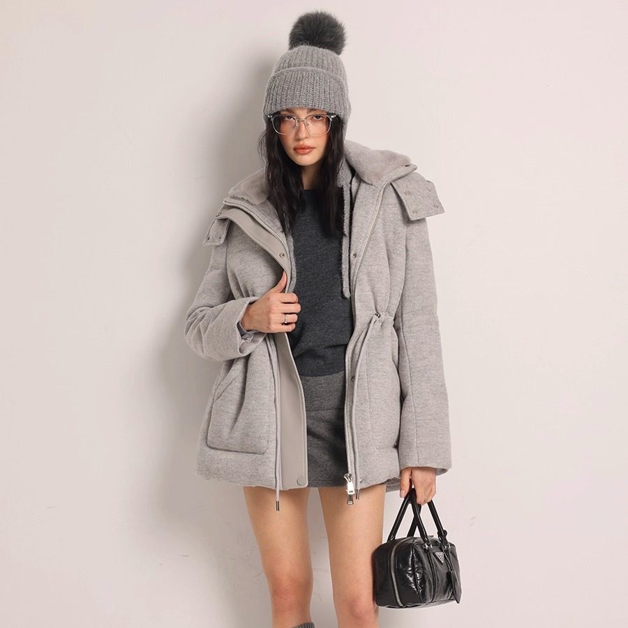 Deessesicile高级灰水貂绵羊皮拼接连帽鹅绒外套抽绳中长款羽绒服,淘宝优惠券,粉丝福利购,淘宝优惠卷