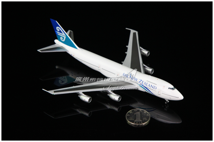 BigBird400 BB4-742-001 新西兰航空 波音B747-200B ZK-NZY 1:400 - 图1