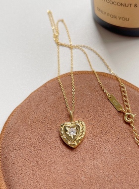 折-韩国925纯银闪钻锆石爱心纹路项链金色叠戴锁骨链