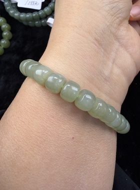 原创设计天然和田玉湖水绿渐变卡8直切手串编号699多样性发货