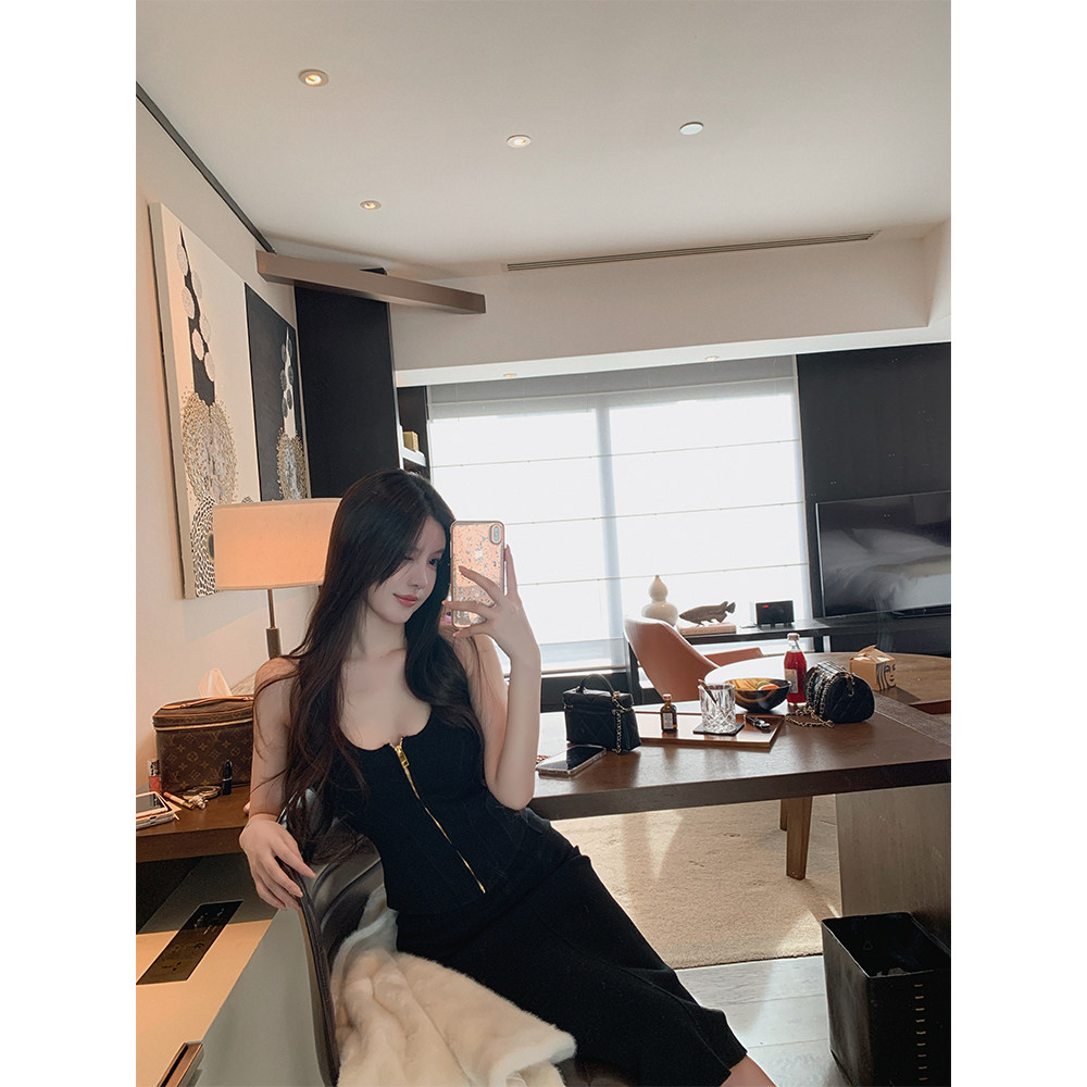 1/15 20:00 THE SWAN司凰 软香温柔 進口高级工艺 针织上衣/半裙,淘宝优惠券,粉丝福利购,淘宝优惠卷