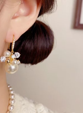 轻奢花朵珍珠高端气质耳环