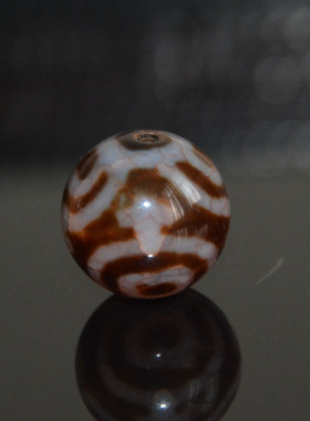 九秘坊血丝宝瓶风化圆天珠