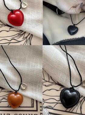 韩系月牙皮革长机款挂脖耳包项链女配饰多功能便携钥匙包钱包挂绳