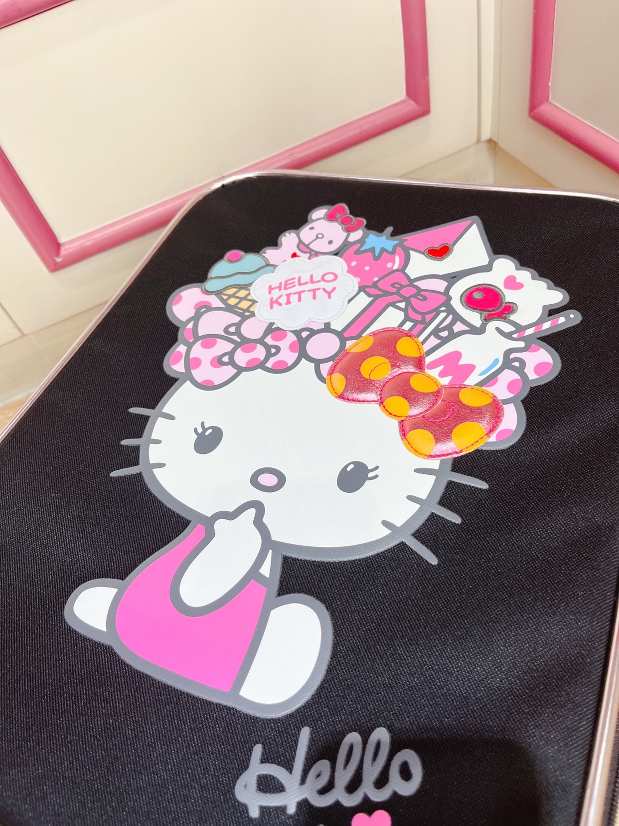 清货日本原装进口hello Kitty牛津布18寸旅行箱箱包皮具热销品质-图0