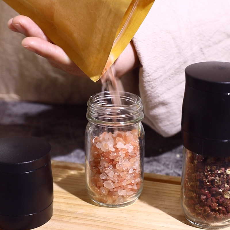 日本胡椒研磨器现磨海盐花椒粉末研磨瓶手动黑胡椒粒研磨器调味瓶,淘宝优惠券,粉丝福利购,淘宝优惠卷