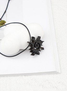 隐山檀木太阳吊坠手工简约复古