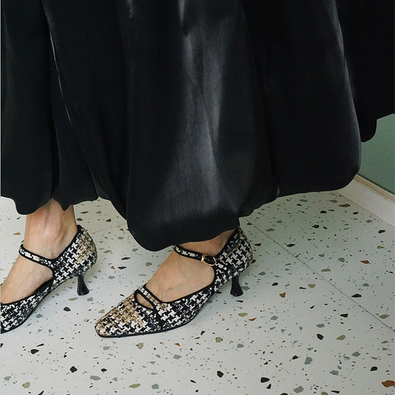 17号的下午| 法式经典粗呢珠片千鸟格 小猫跟玛丽珍单鞋女高跟鞋,淘宝优惠券,粉丝福利购,淘宝优惠卷