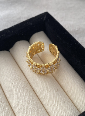 金属镶嵌锆石镂空戒指个性夸张时尚高级感小众设计可调节开口指环