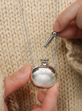 酒神毛衣链小众设计度假酒壶