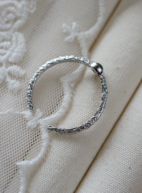 纯银镀金复古宫廷镶嵌翡翠戒指