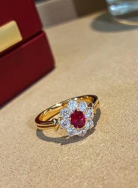 复古风花朵造型红宝石戒指女士