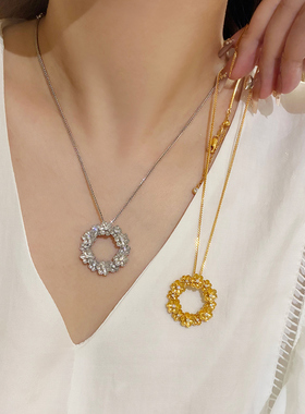 巨好看的法式立体花环吊坠项链