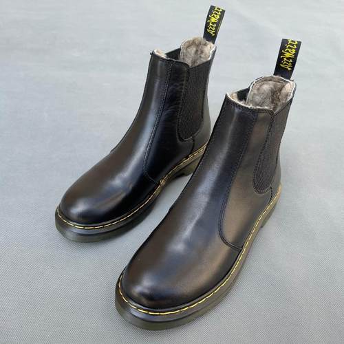 D家鞋库 好货！上等牛皮套筒女短靴 皮毛一体保暖切尔西靴 8068 - 图0