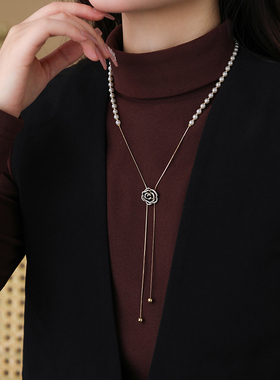 秋冬山茶花珍珠可调节毛衣链