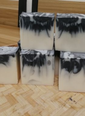 竹炭手工皂冷母乳皂材料包洁面去粗燥保湿紧致送炭粉清洁补水去油