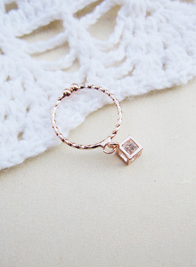 双钻戒指女简约气质转运指环