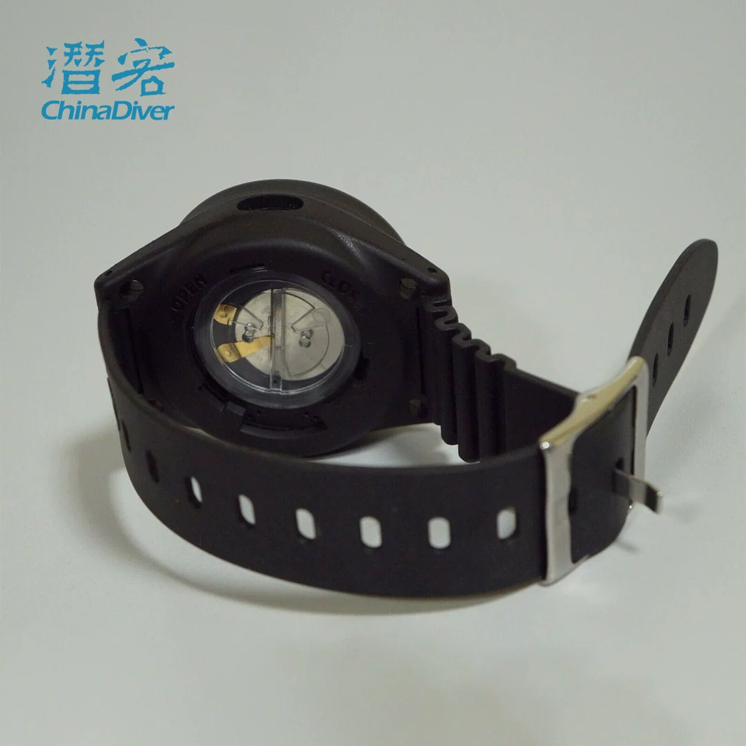 [Scubapro Aladin娼滄按鐢佃剳姘磋偤鑷敱娼滃姘斾綋楂樻哀鐢靛瓙缃楃洏钃濈墮120绫]