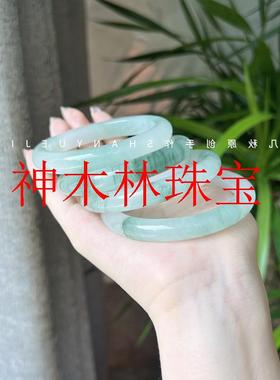 高品质精选翡翠色金丝玉天山翠雪翠不知春圆条玉手镯子扁条飘花款