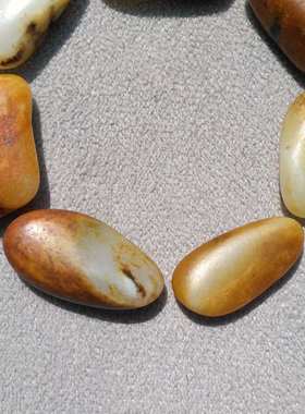 新疆原石天然白玉手串和田籽料