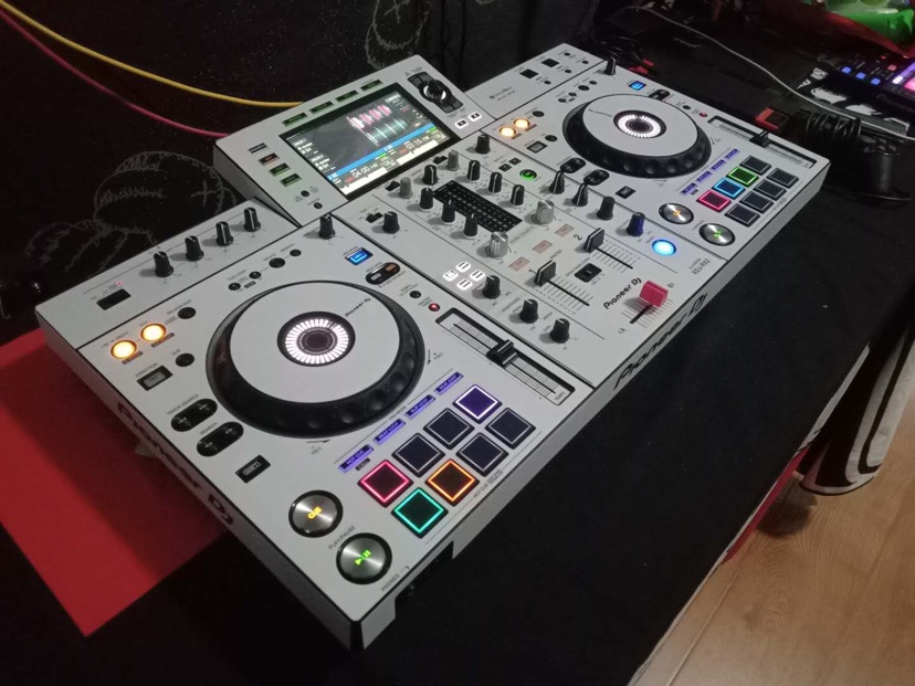 先锋XDJ-RX3贴膜XDJ-RX2一体机数码DJ控制器保护贴纸全包围多色选 - 图1