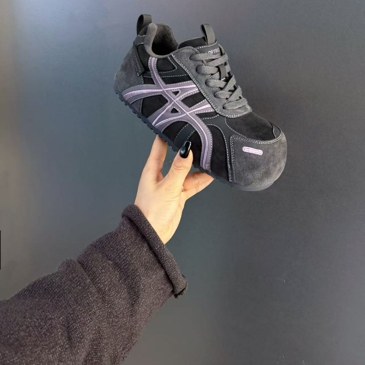 [明星同款]巨萌百搭迷你小泡芙2025秋冬新款小个子软底德训鞋休闲,淘宝优惠券,粉丝福利购,淘宝优惠卷