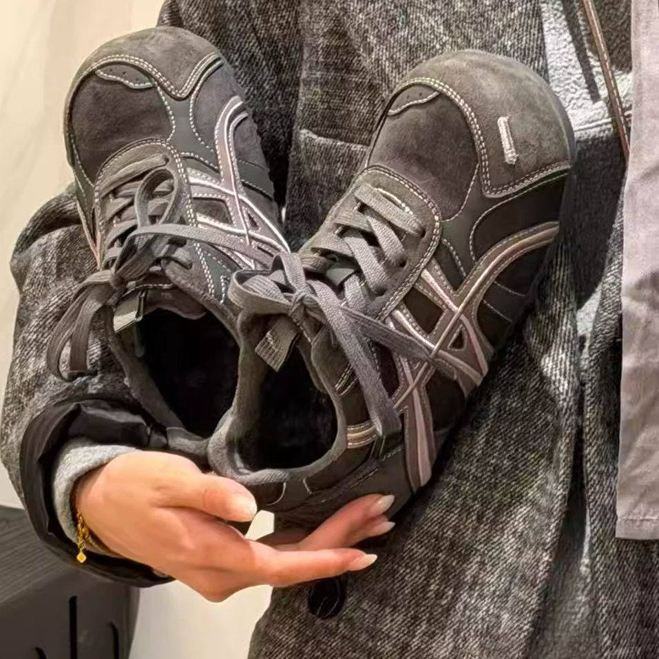 [明星同款]巨萌百搭迷你小泡芙2025秋冬新款小个子软底德训鞋休闲,淘宝优惠券,粉丝福利购,淘宝优惠卷