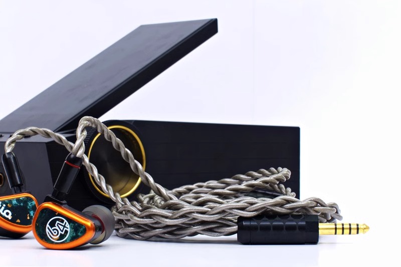 HanSound汉声 Luna 纯银耳机升级线HD800S乌托邦MG大乌4.4平衡线 - 图1