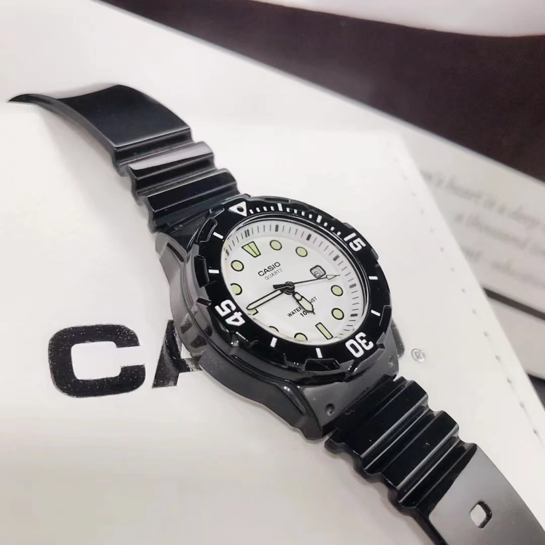 卡西欧 CASIO 手表 女士运动系列石英防水橡胶带学生表 LRW-200H - 图1