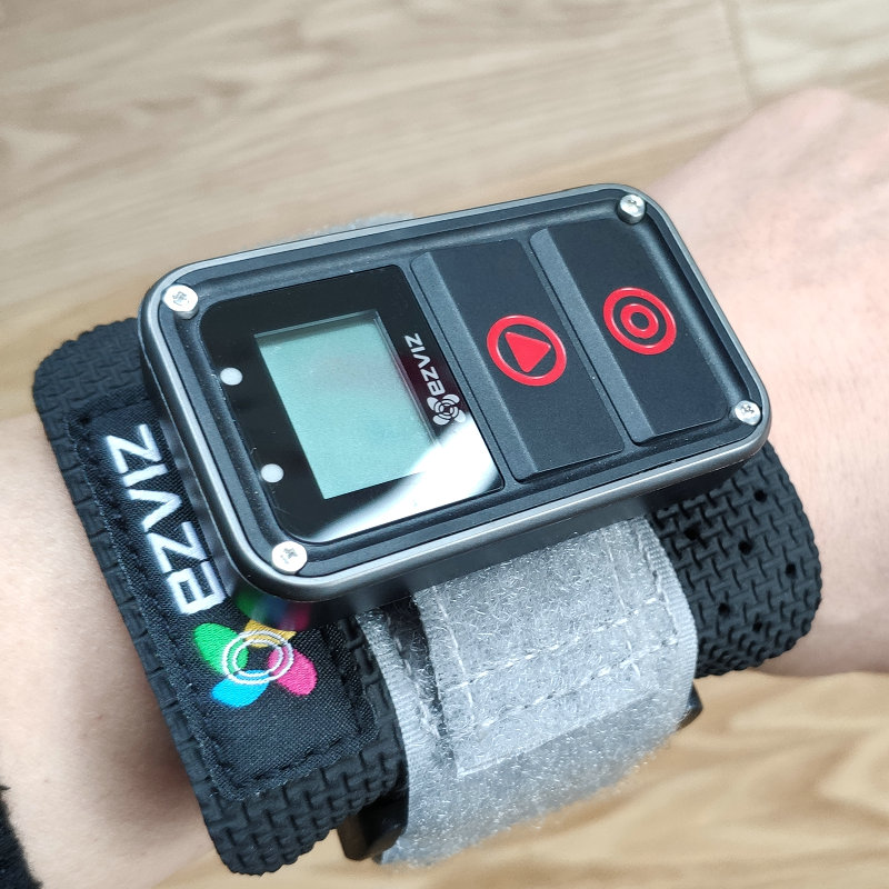 ezviz萤石S12356运动相机配件蓝牙遥控器可多台控制生活防水包邮 - 图1