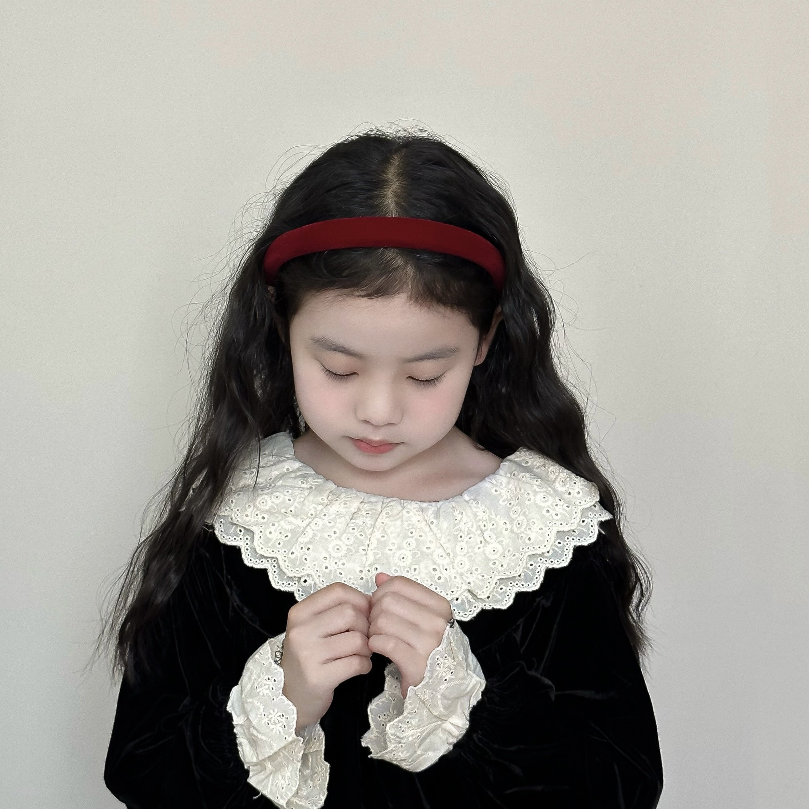 秋冬新款圣诞新年丝绒窄版发箍儿童洋气质感头箍女童宝宝头饰发饰,淘宝优惠券,粉丝福利购,淘宝优惠卷