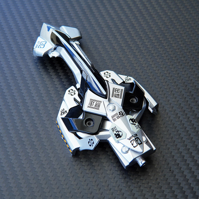 Ruize mini four-wheel drive car shell, spray-painted shell, silver Jedi tank car shell, for FMA chassis