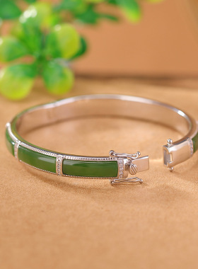 山予棠S925纯银和田玉碧玉复古简约轻奢无事牌贵妃镯手镯气质手环