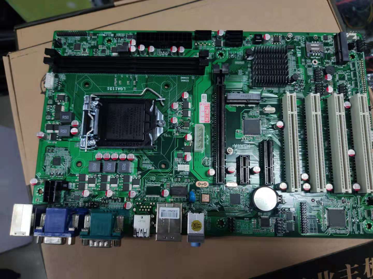 豆希DX-B365/H310/Z270DM工业主板单双网3个PCI/PCIe/10个com/M.2 - 图2