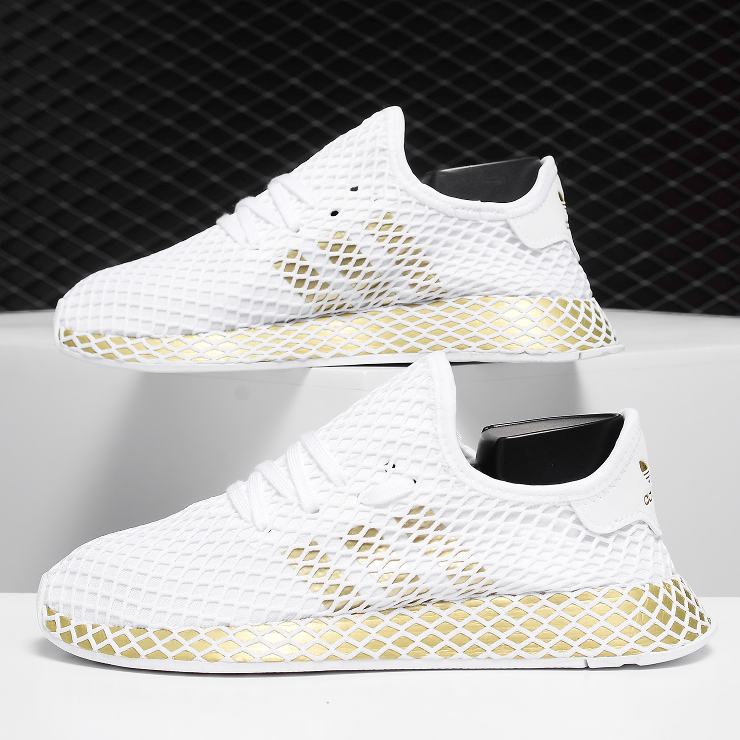 Adidas/阿迪达斯正品 DEERUPT RUNNER W女子休闲运动板鞋CG6087-图1